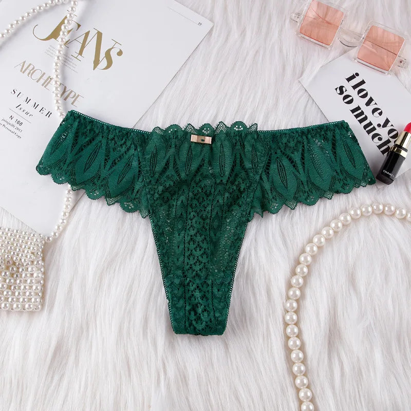 String femme en dentelle – Lingerie douce T-back