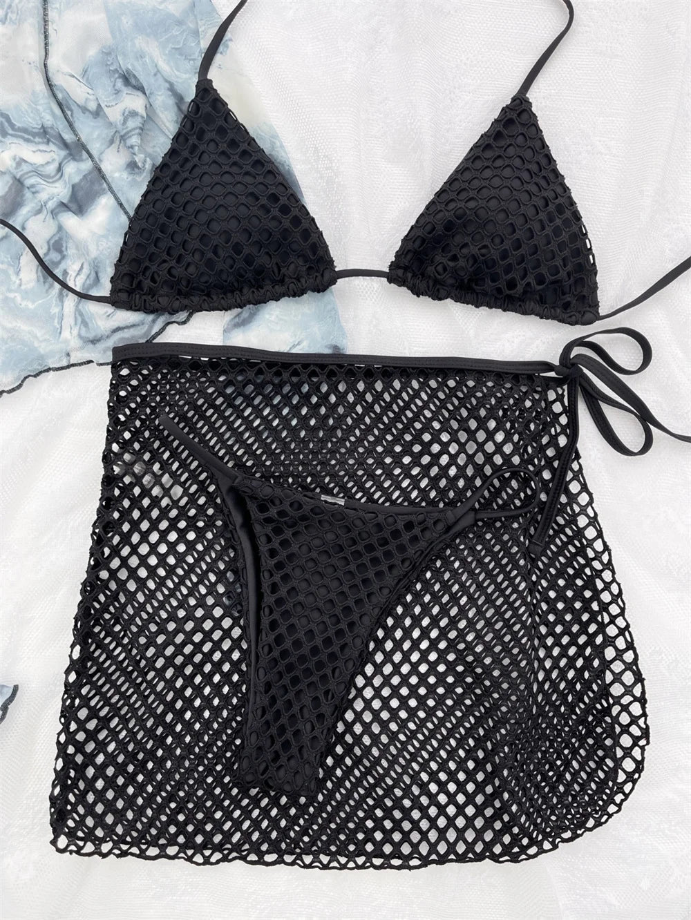 Bikini Femme 3 Pièces Sexy – Mesh Transparent, String Échancré, Tenue Plage.