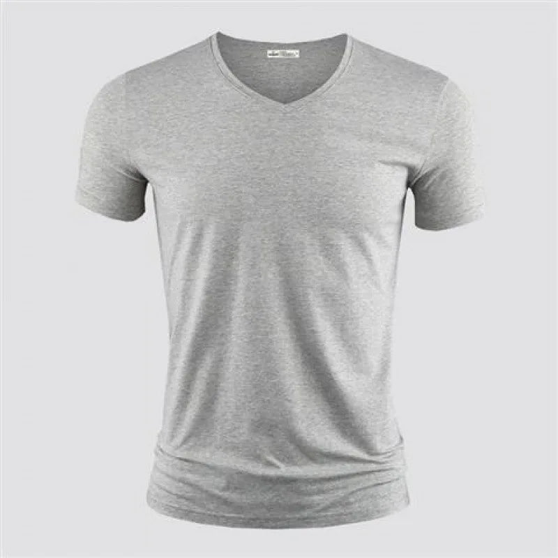 T-shirt homme col V – Coupe ajustée fitness, une coupe sportive.                               Un style épuré,le confort comme stand.