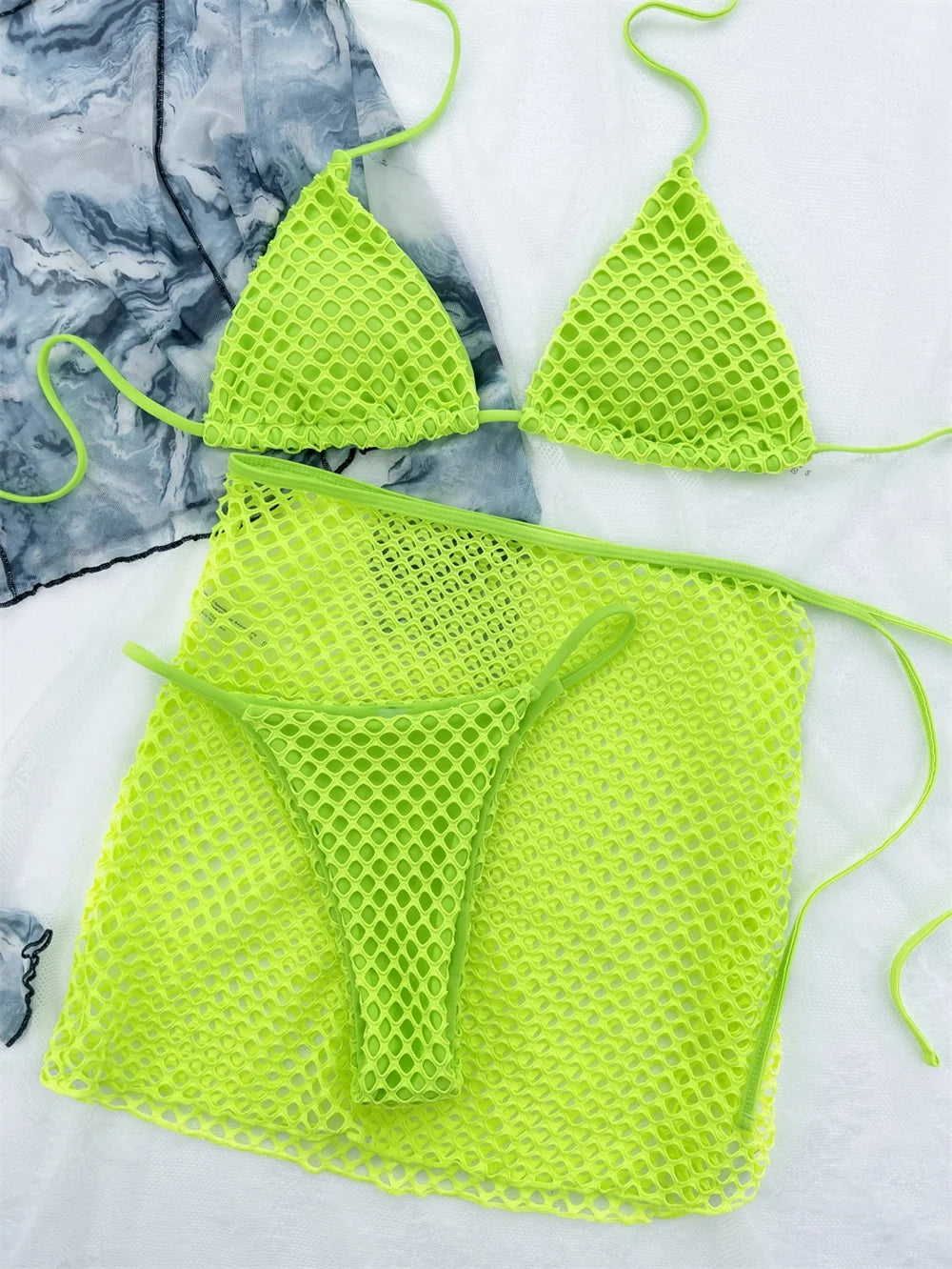 Bikini Femme 3 Pièces Sexy – Mesh Transparent, String Échancré, Tenue Plage.