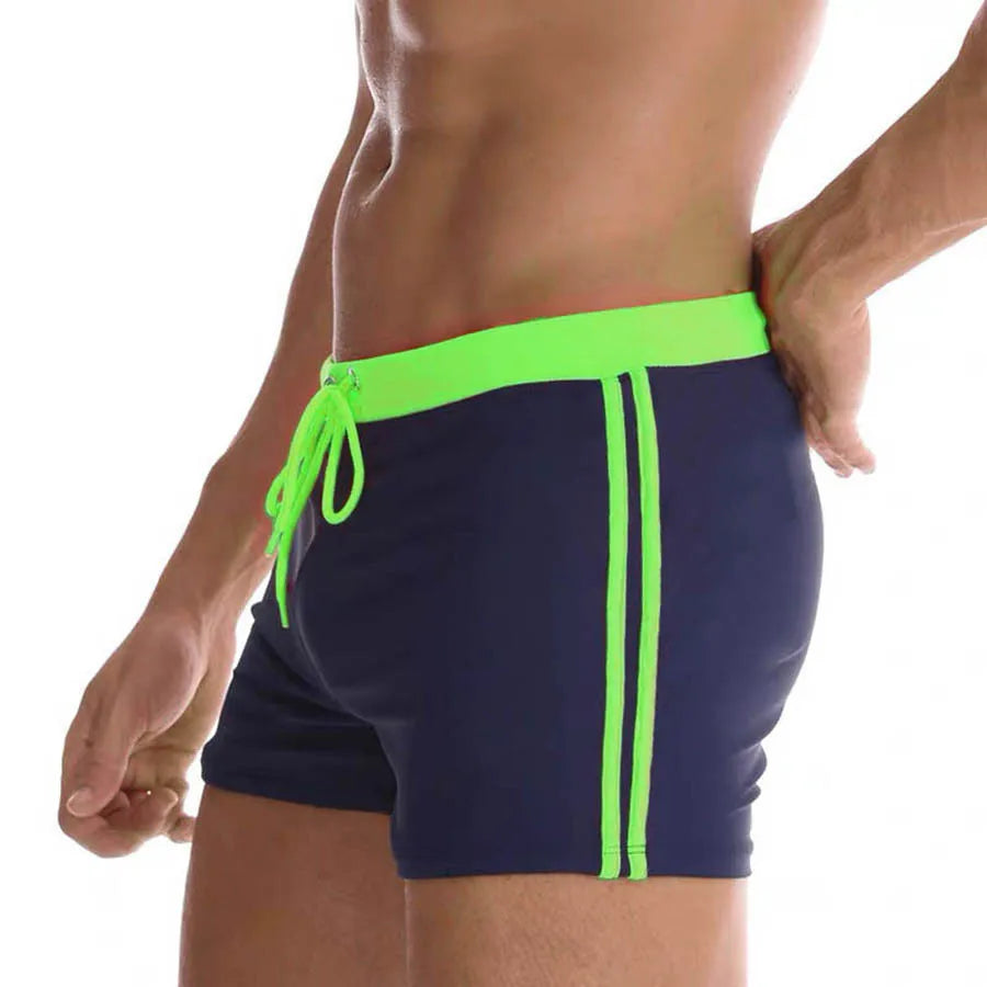 Slip de Bain Homme 2025 Maillot de Bain Sport, Coupe Ajustée et Confort.