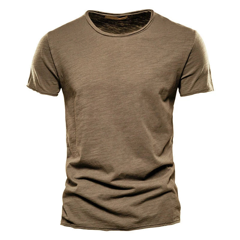 T-shirt homme 100 % coton – Coupe slim, col V ou col rond (au choix)                       Un essentiel moderne, taillé pour une silhouette nette et confortable.