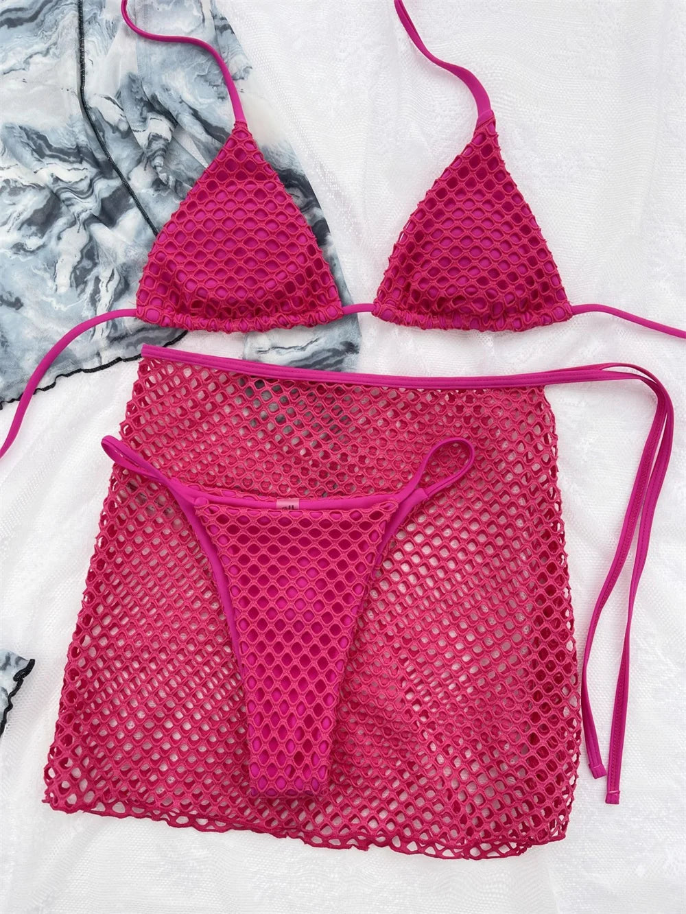 Bikini Femme 3 Pièces Sexy – Mesh Transparent, String Échancré, Tenue Plage.